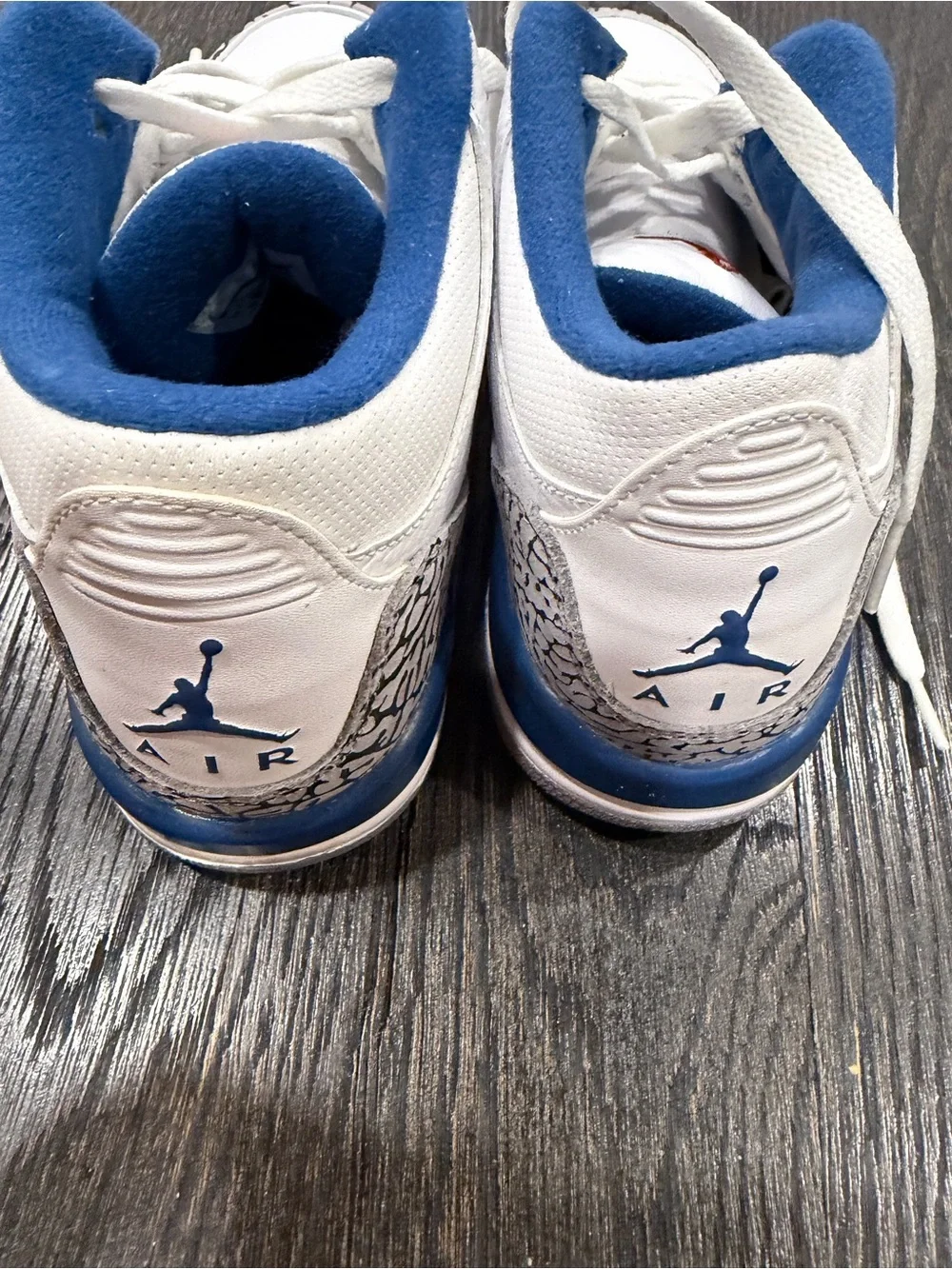 Size 7 Nike Air Jordan 3 Retro 2011 True Blue
